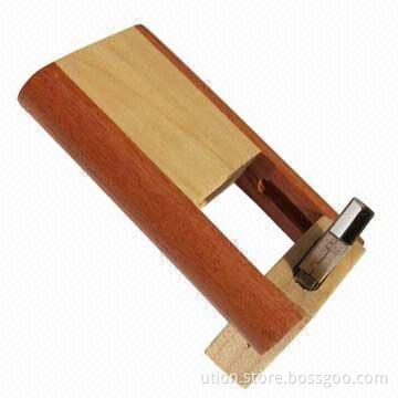 1 to 32GB USB Flash Drive with Wooden Design and Supports USB 2.0 Interface, Free Logo